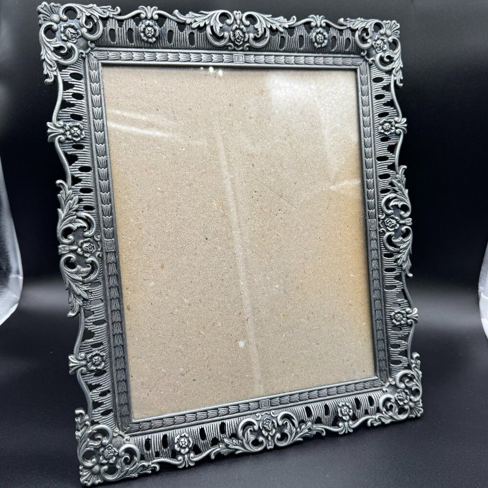Vintage Metal Photo Picture Frame Ornate Silver Tone protective Glass